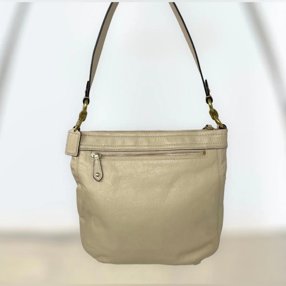 COACH ASHLEY F20114 LEATHER HIPPIE CROSSBODY BAG - Picture 6 of 16